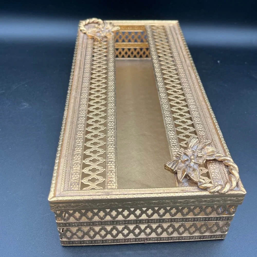 Mid Century Tissue Dispenser Gold Metal 1960s‎ Bathroom Decor Hollywood Regency